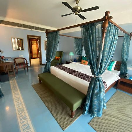 Namaste Dwaar - The Gateway To Rural India Hotel Khatauli Ngoại thất bức ảnh